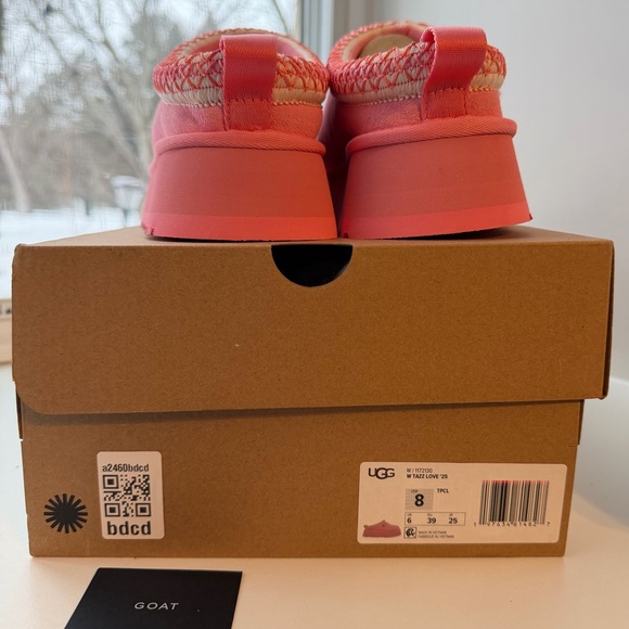 UGG Tazz Love '25 Slipper Tropical Pink (Women's) - Picture 5 of 7